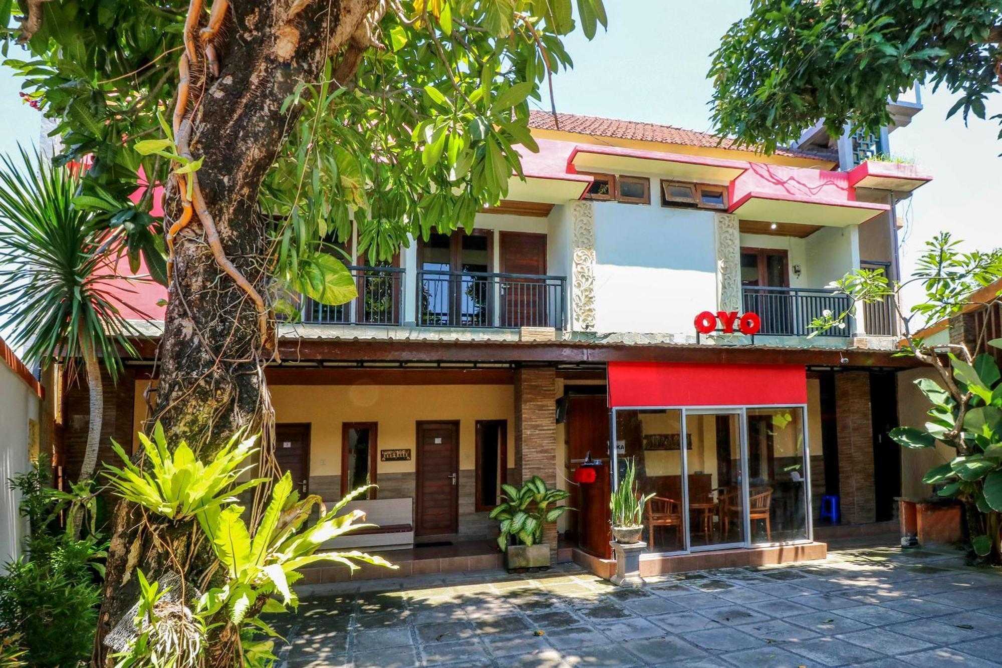 Hotel Oyo 2581 Ketut Smile Denpasar Exterior foto