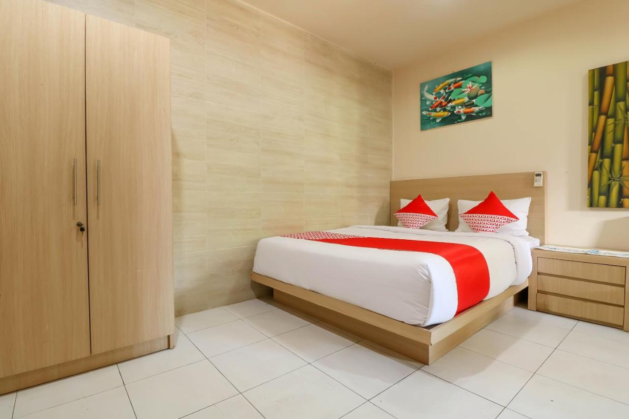 Hotel Oyo 2581 Ketut Smile Denpasar Exterior foto