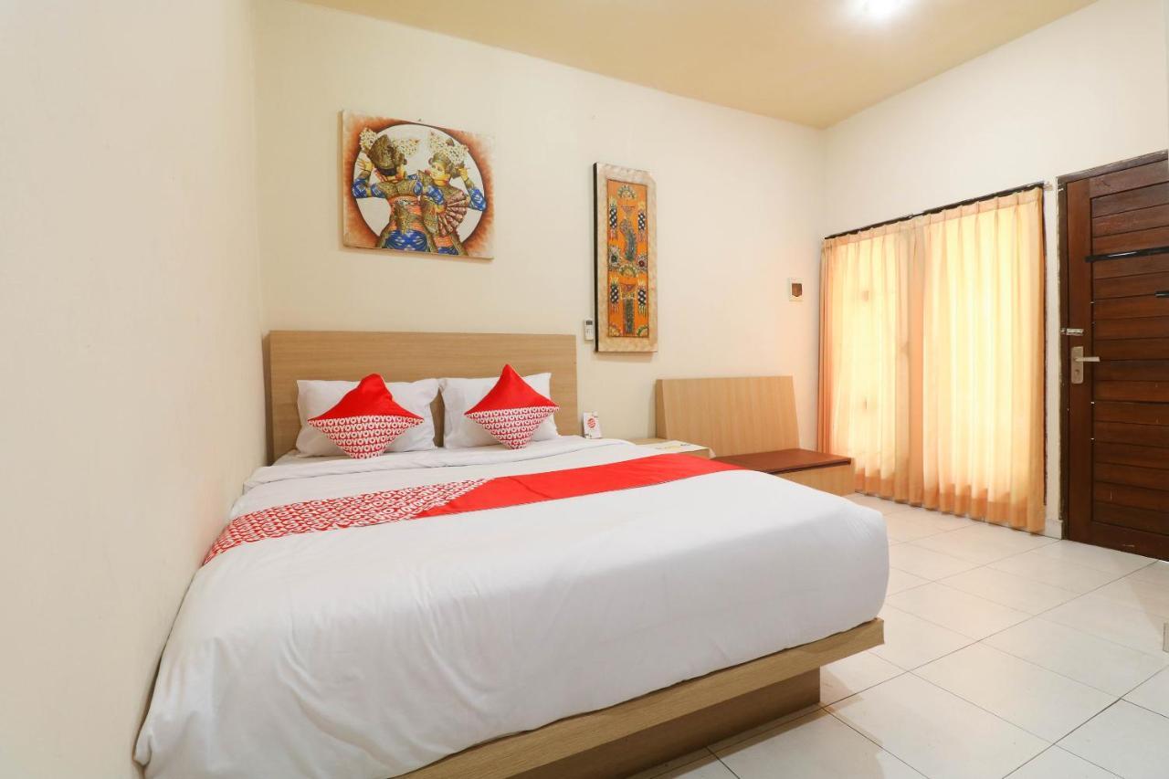 Hotel Oyo 2581 Ketut Smile Denpasar Exterior foto